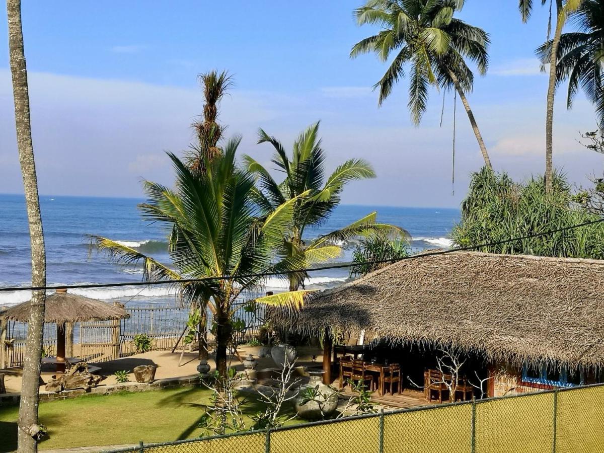 Thoduwawa Beach Villa Paiyagala Exterior photo