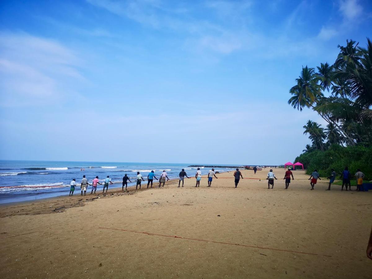Thoduwawa Beach Villa Paiyagala Exterior photo